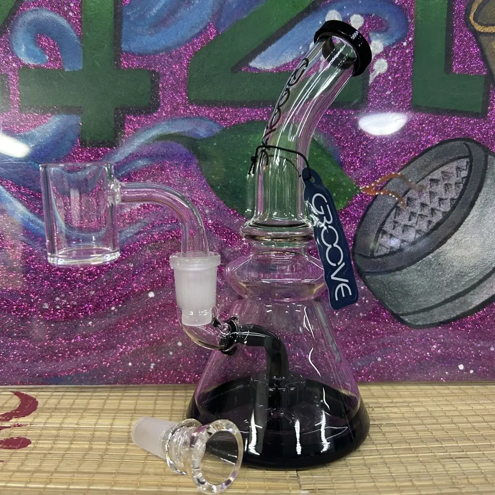 BONG BEAKER RIG H 17,8 cm BLACK AND CLEAR GROOVE