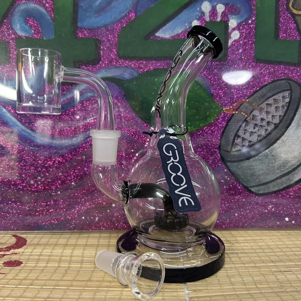 BONG ROUND RIG H 17,8 cm BLACK AND CLEAR GROOVE