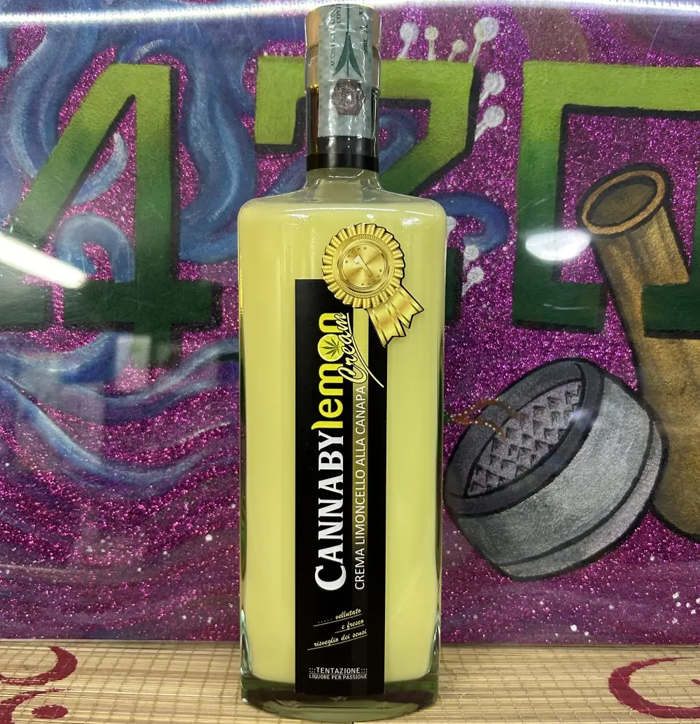 CANNABYLEMON CREAM 17° 50 cl TENTAZIONE